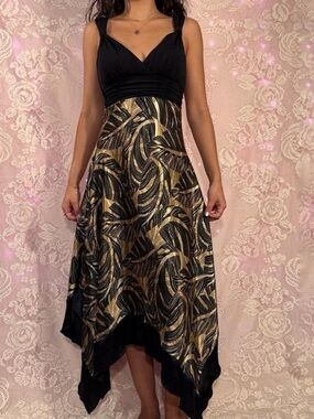 Vintage Black and gold leaf print polyester midi/maxi dress